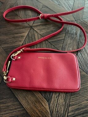 Bandolier Expanded Crossbody Zip Pouch Red Gold Leather Strap Bag Like New